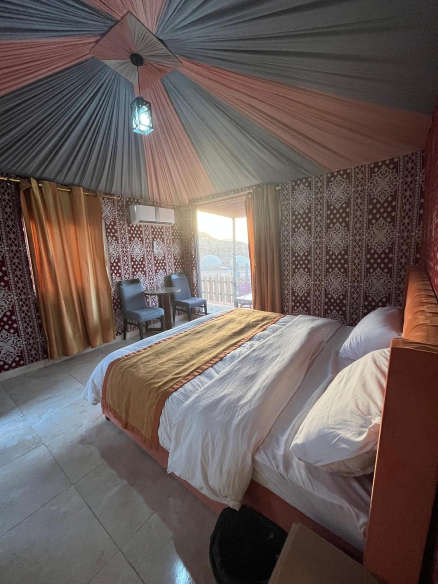 Al Raha Luxury Camp Hotel Wadi Rum Exterior photo